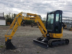 Kobelco Mini Excavator 2