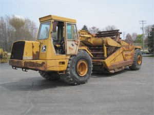 Deere Scraper Parts 1