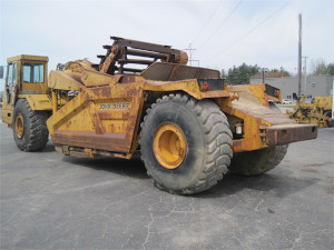 Deere Scraper Parts 3